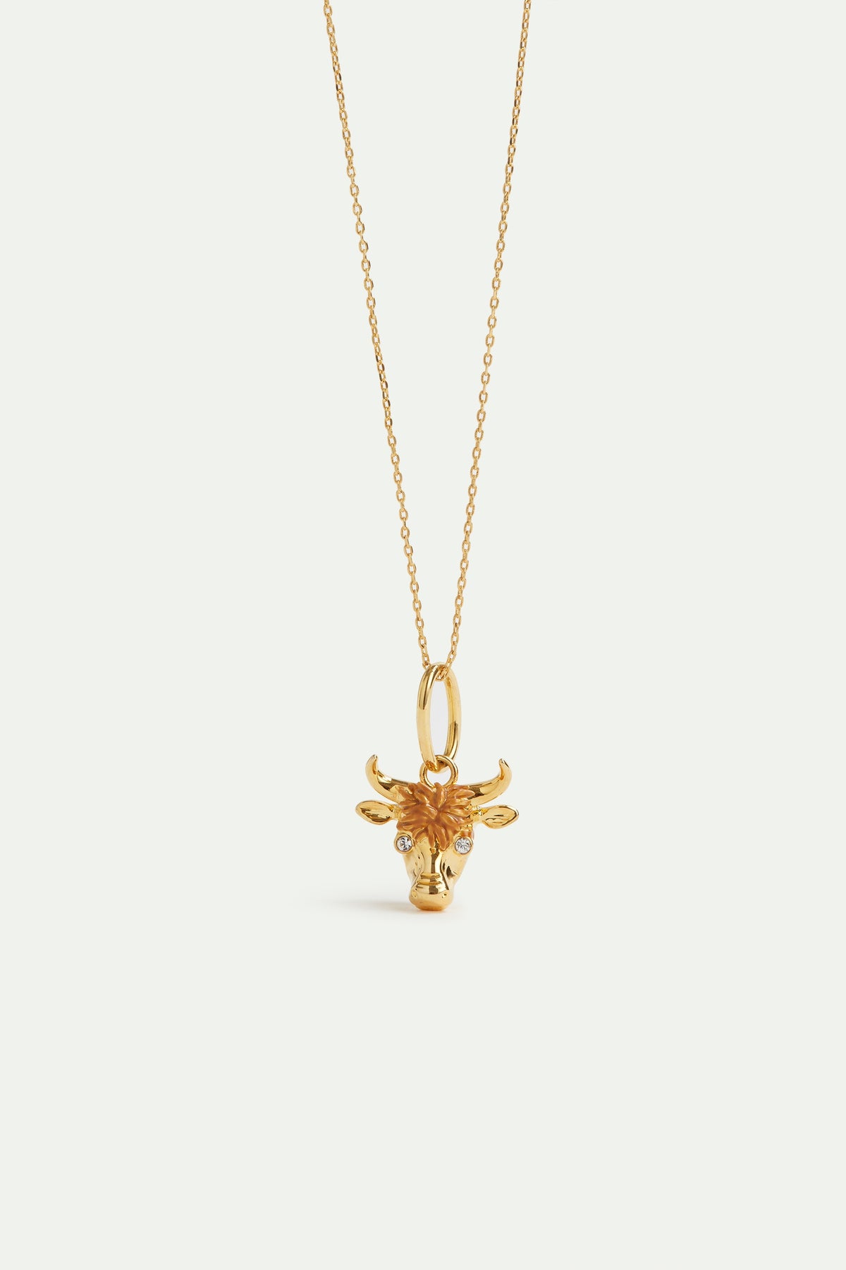 Taurus Pendant, Strength And Anchoring | AVPA4291