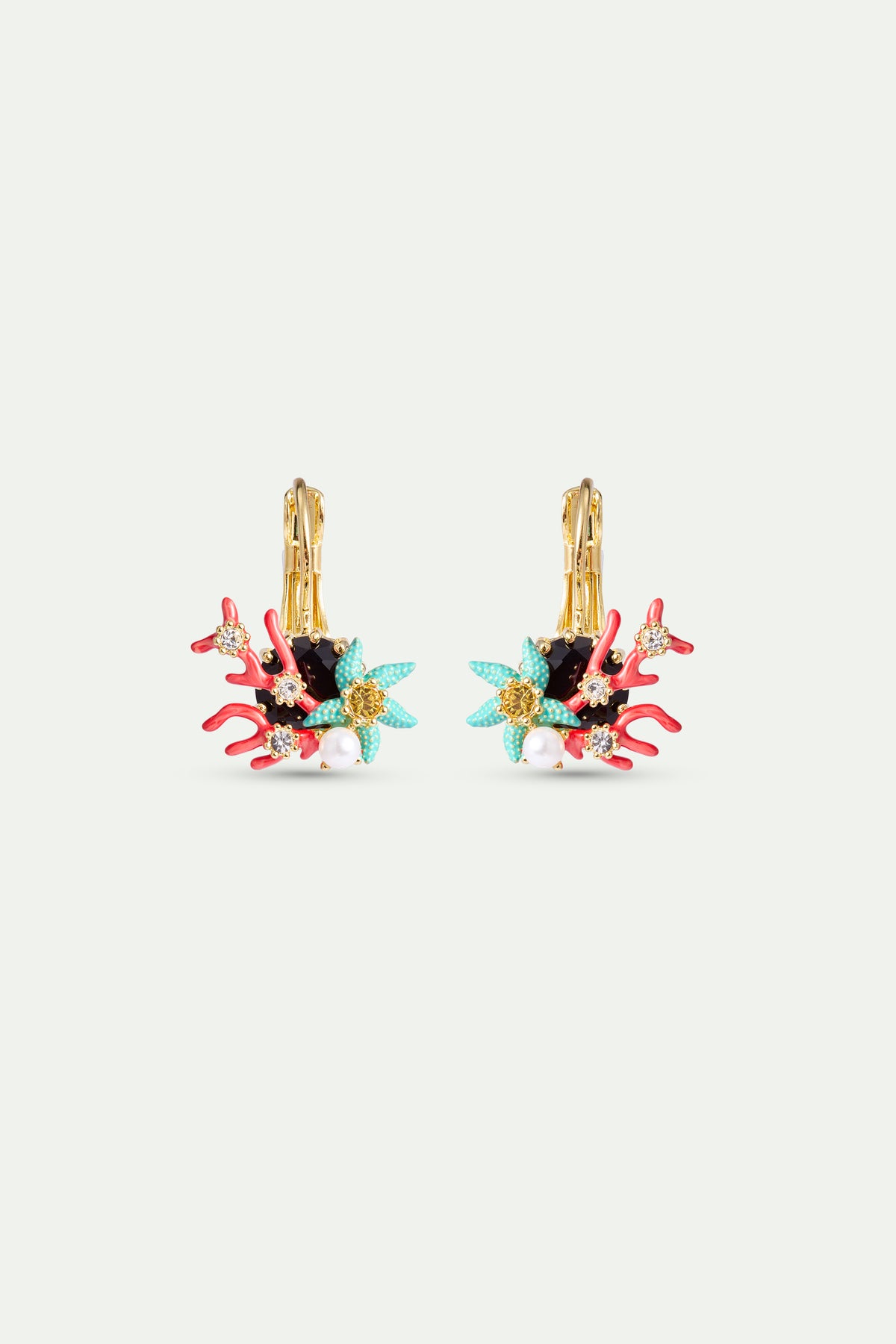 Sleeper Round Black Stone Earrings | AWCC1041