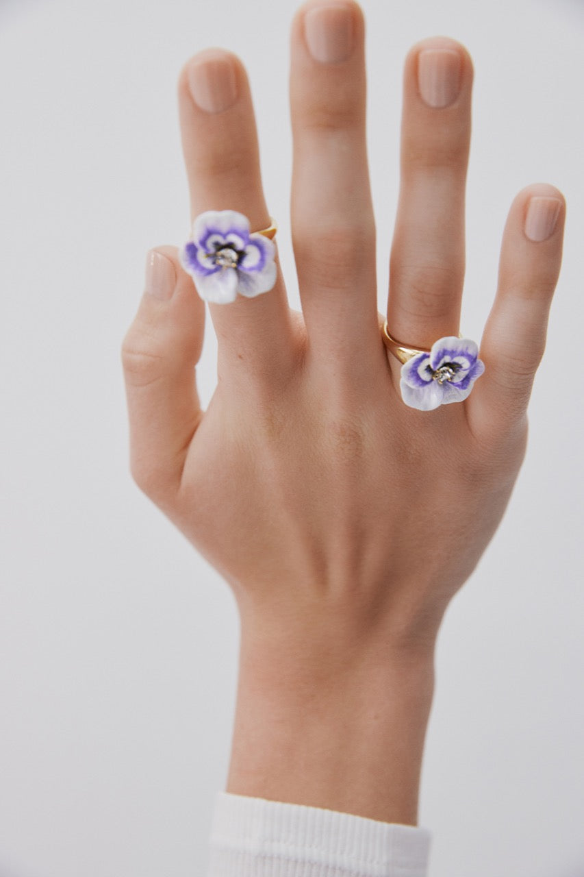 Purple Pansy & Cut Crystal Cocktail Ring | AWMP6031