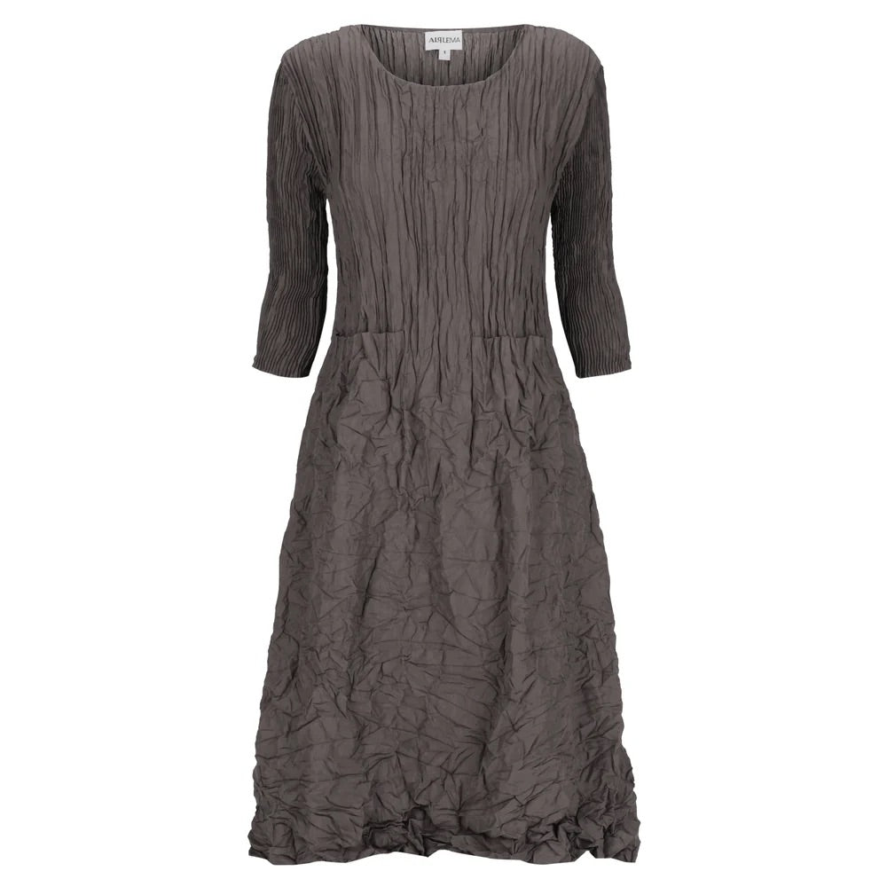 Alquema | 3/4 Sleeve Smash Pocket Dress / Smoky Chocolate