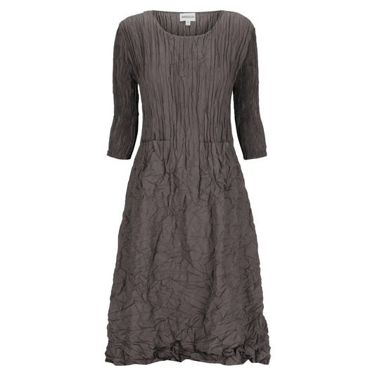 Alquema | 3/4 Sleeve Smash Pocket Dress / Smoky Chocolate