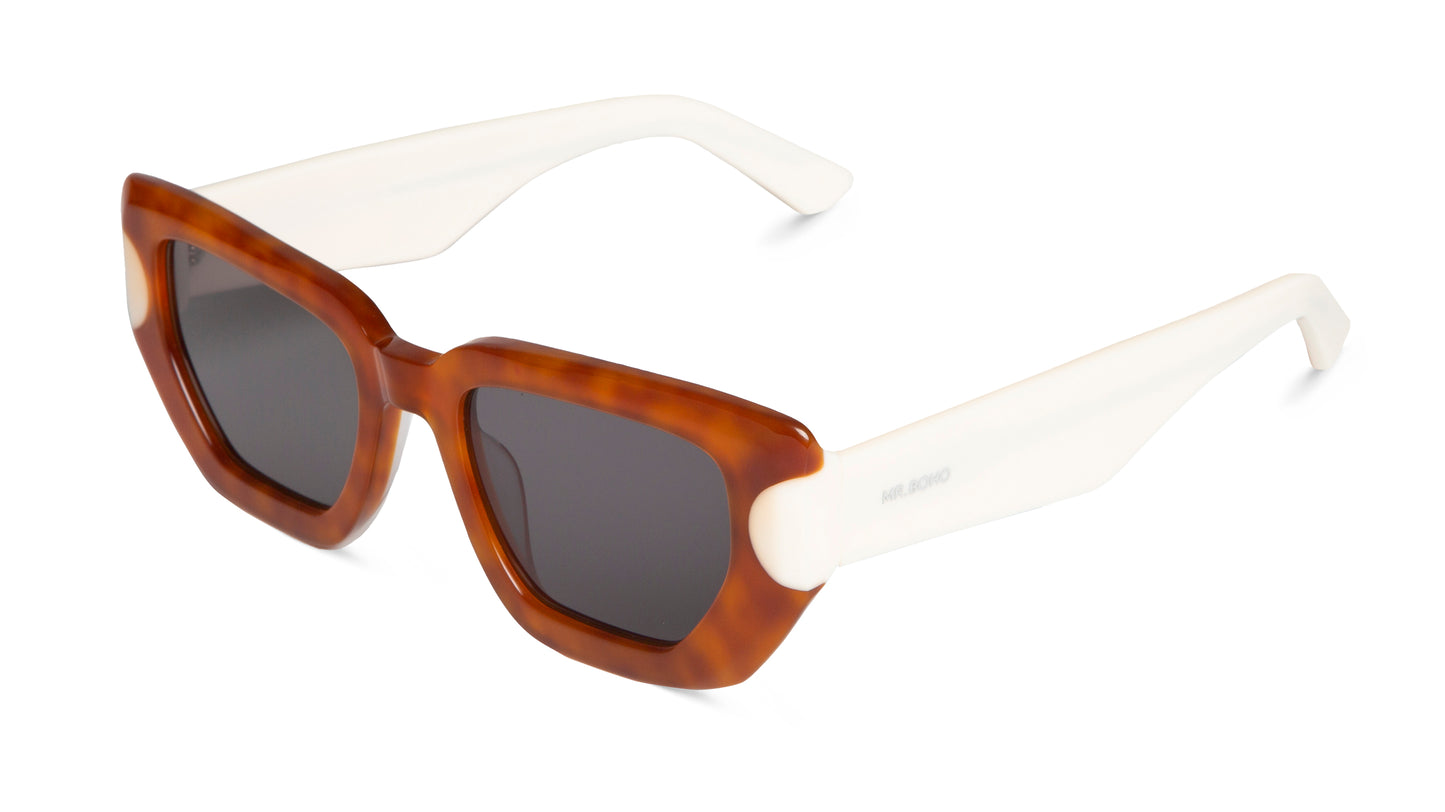 Madalena Sunglasses With Classical Lenses