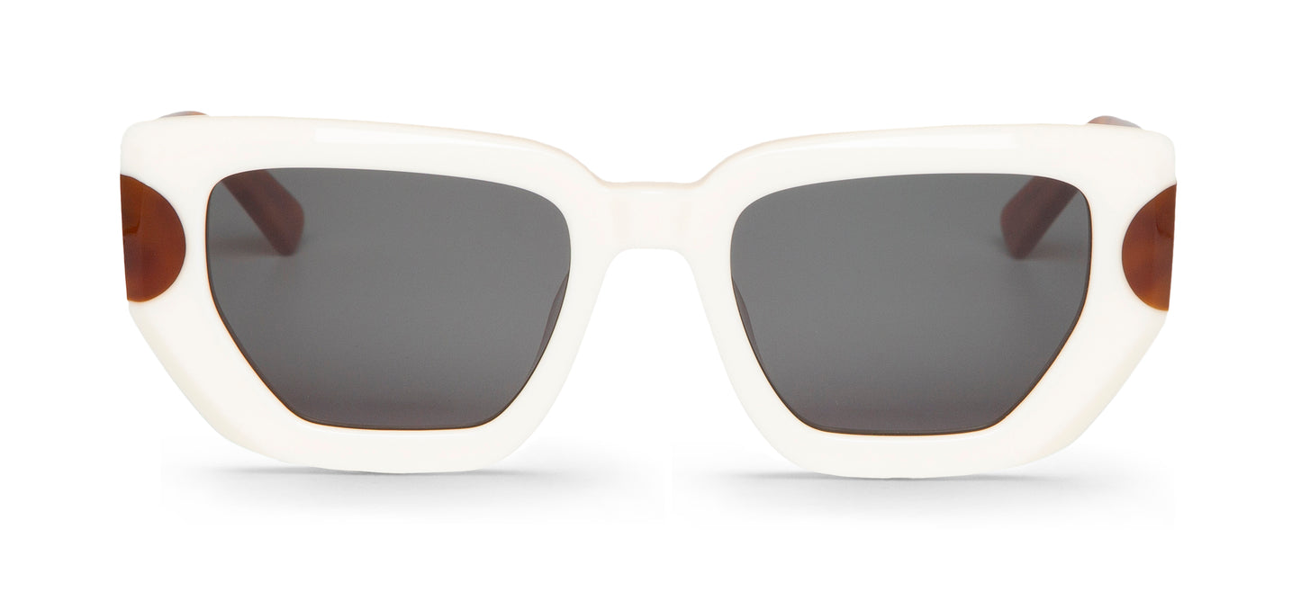 Madalena Sunglasses With Classical Lenses
