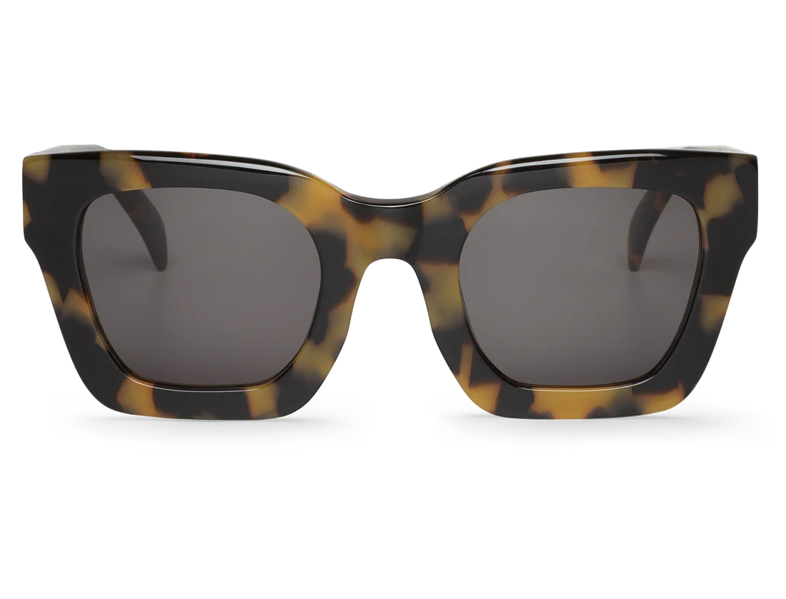 Bondi Sunglasses With Classical Lenses