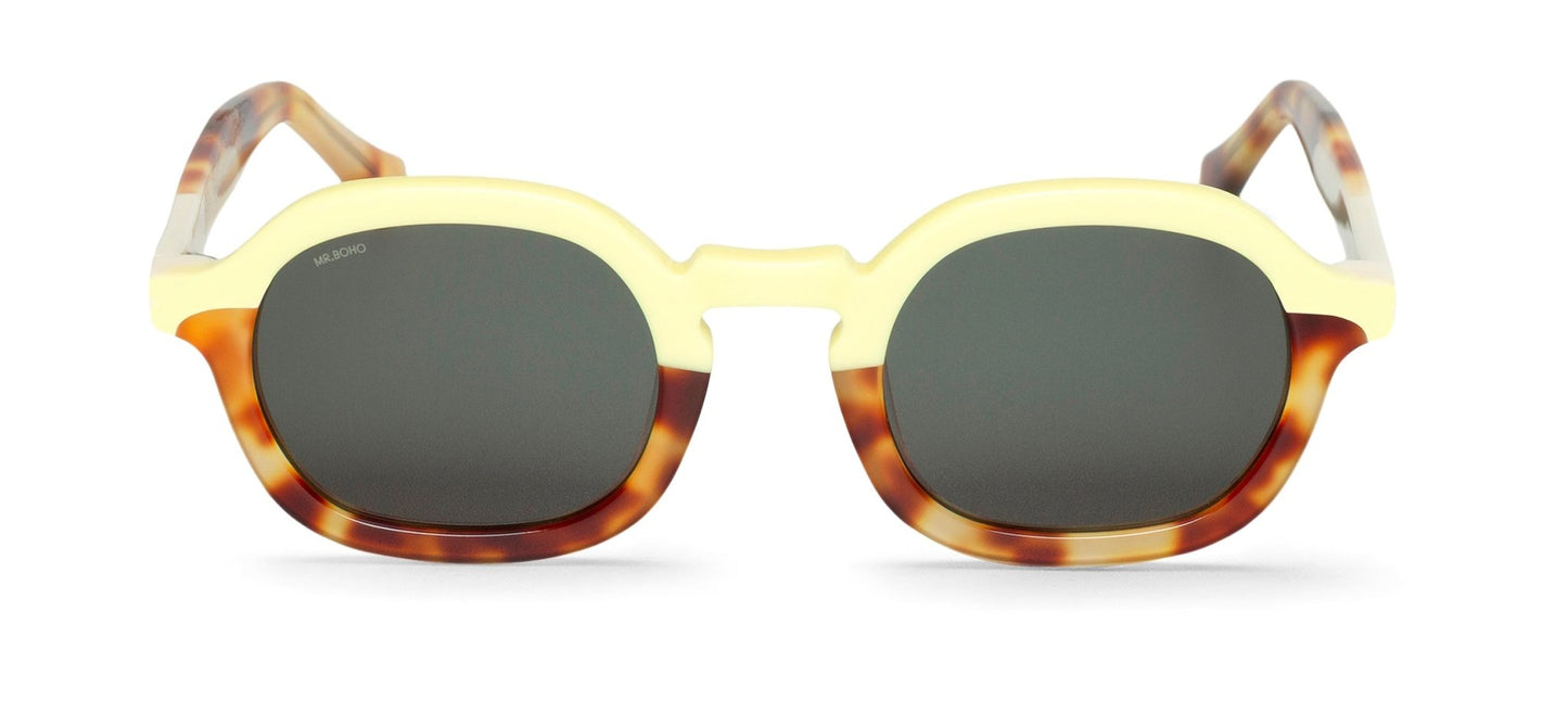 Elpatio Sunglasses With Classical Lenses