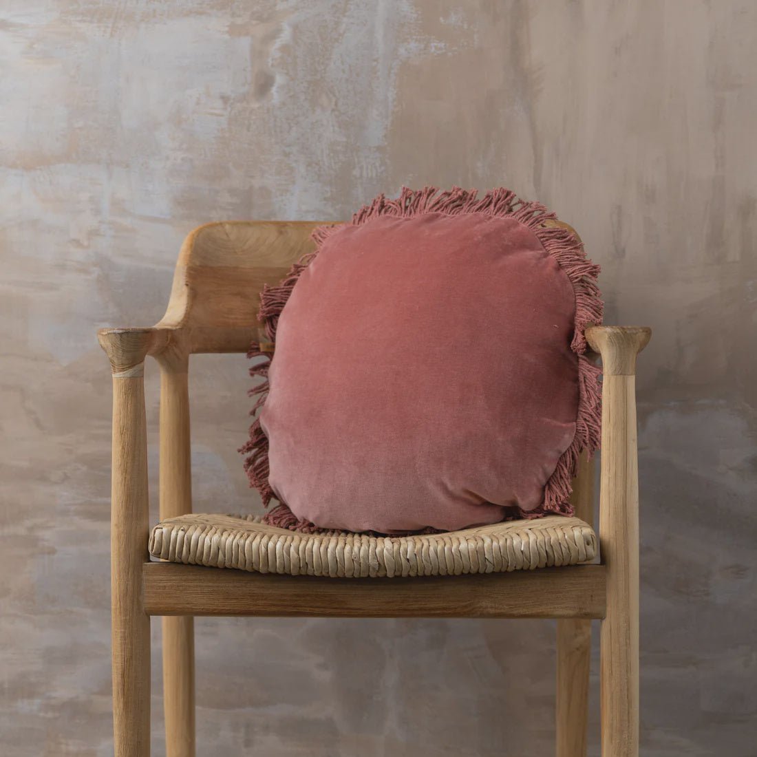 Velvet Round Cushion | Guava Round