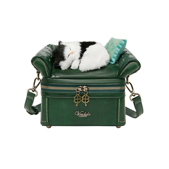 The Clover Inn Chesterfield Sofa Bag