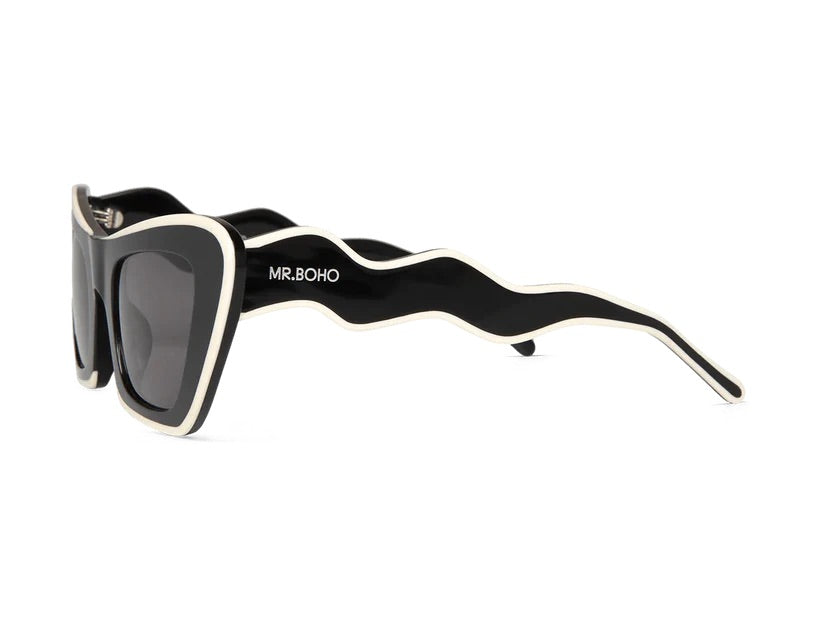 Lava Flowing Sunglasses With Classical Lenses