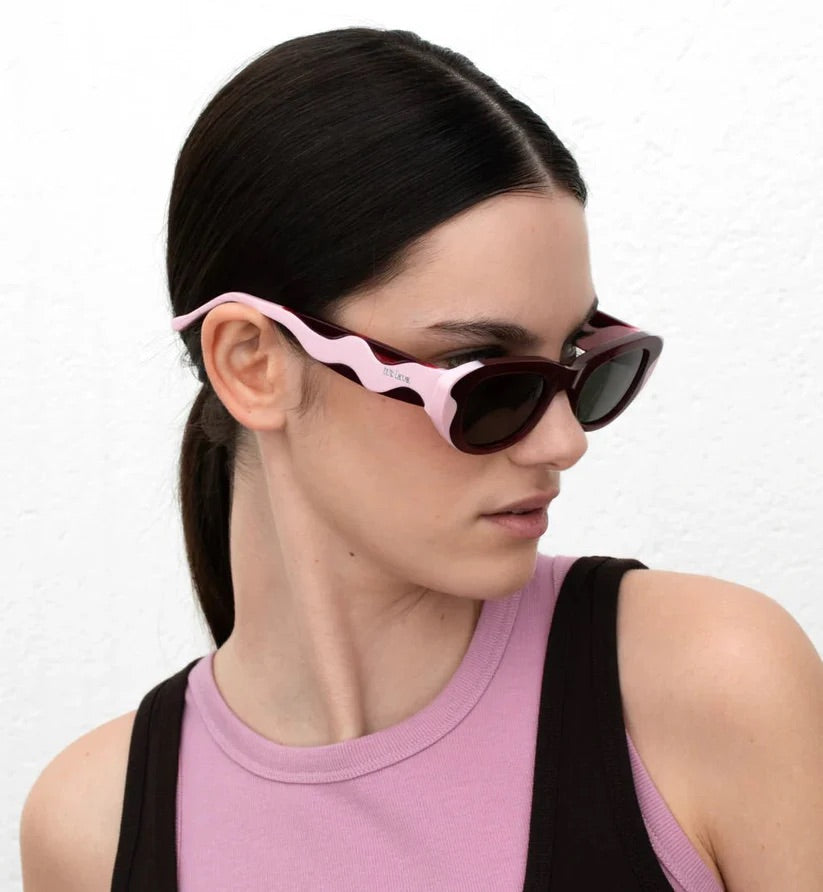 Lava Sunglasses With Classical Lenses