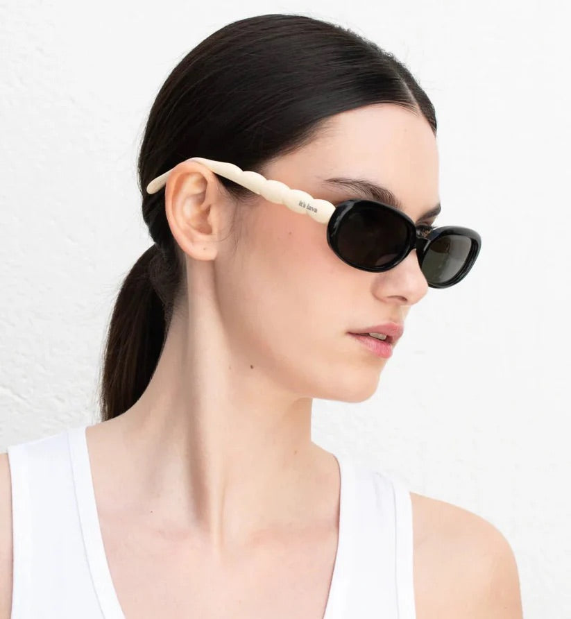 Lava Cloud Sunglasses With Classical Lenses