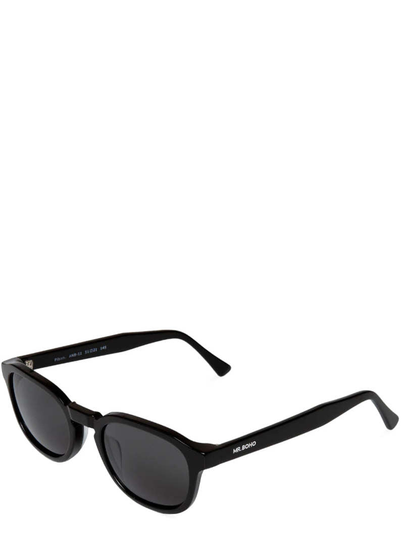 Pilsen Sunglasses With Classical Lenses