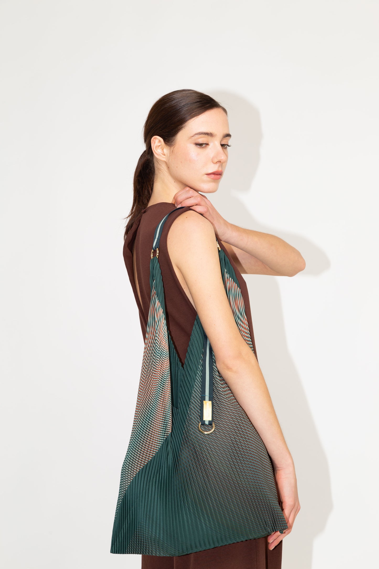 Multitudes Isabella Green Pleated Y Bag