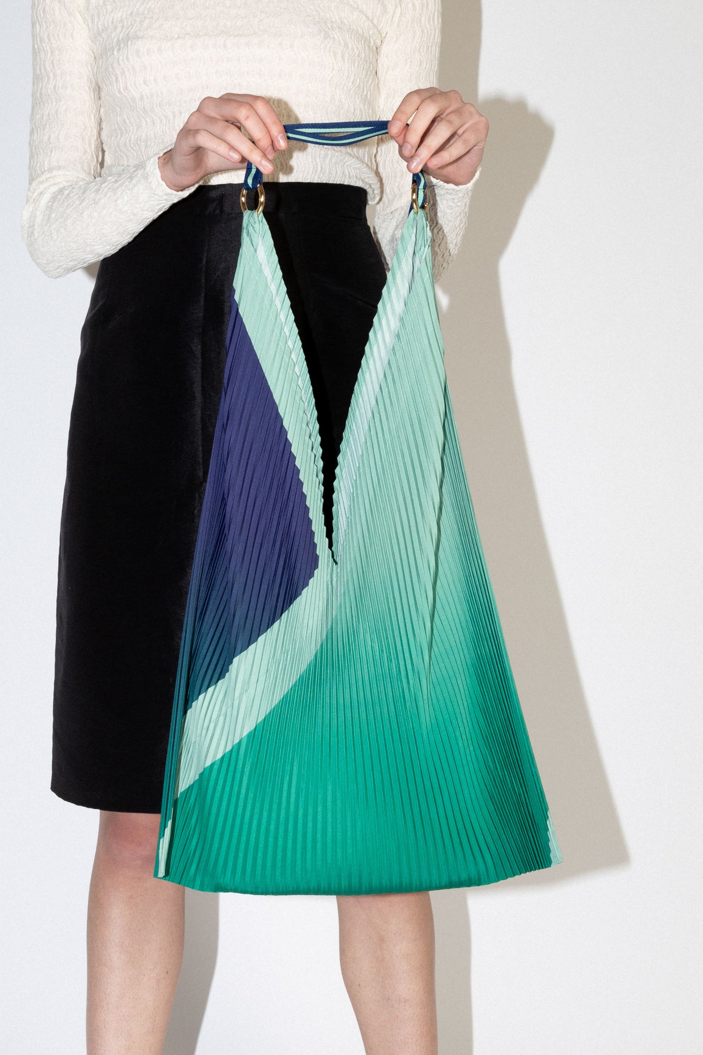 Multitudes Monica Green Pleated Y Bag