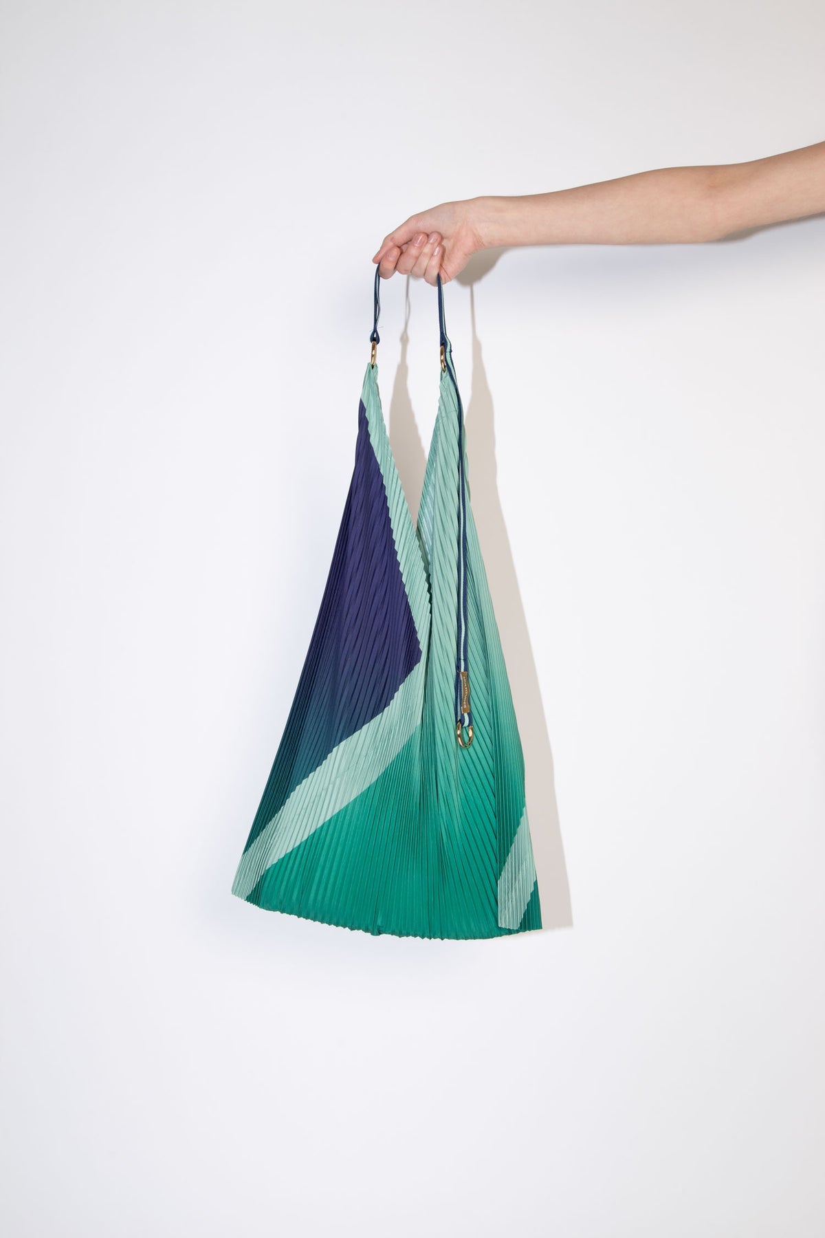 Multitudes Monica Green Pleated Y Bag