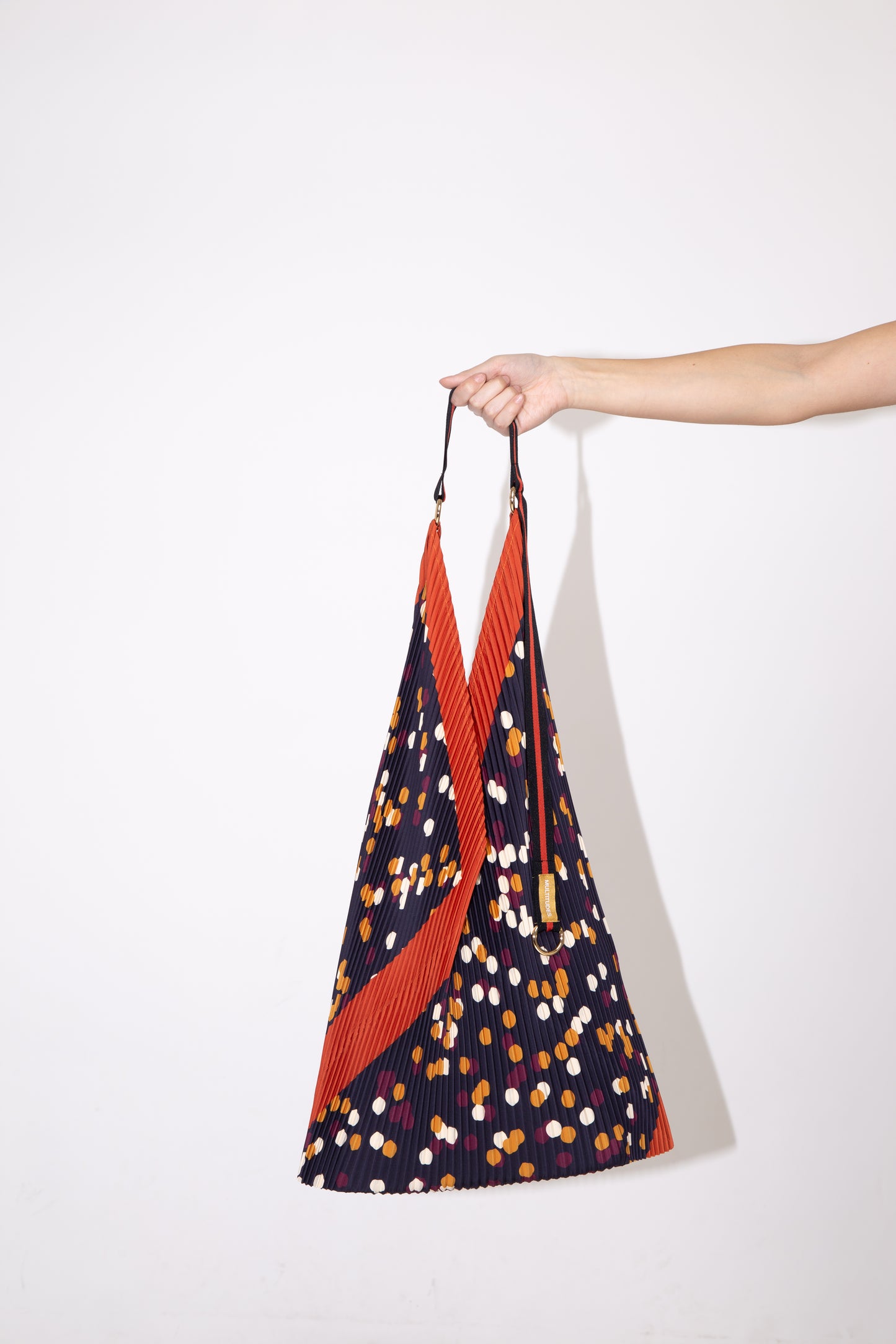 Multitudes Valeria Pleated Y Bag