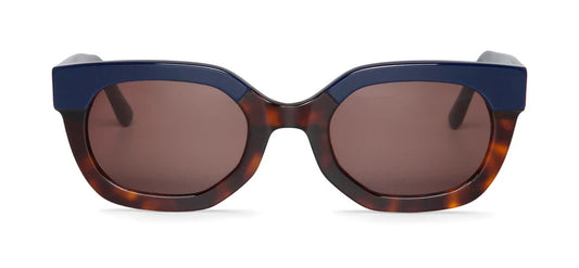 Parnell-Sunglasses-With-Classical-Lenses