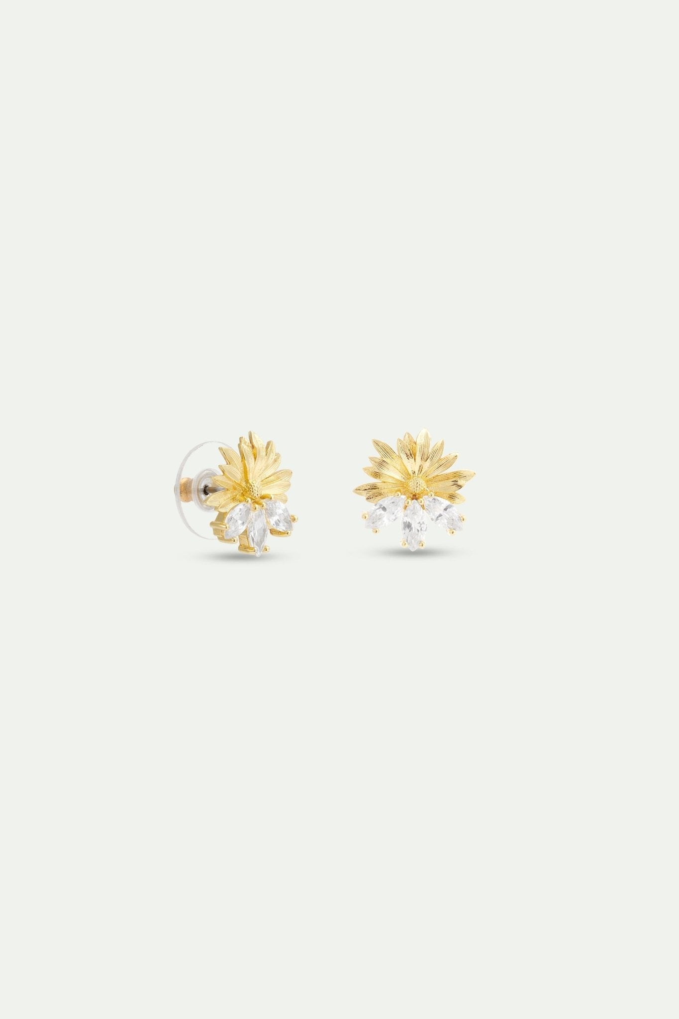 Gold Post Earrings With Daisies and White Stones | AYNF1031 - Les Nereides