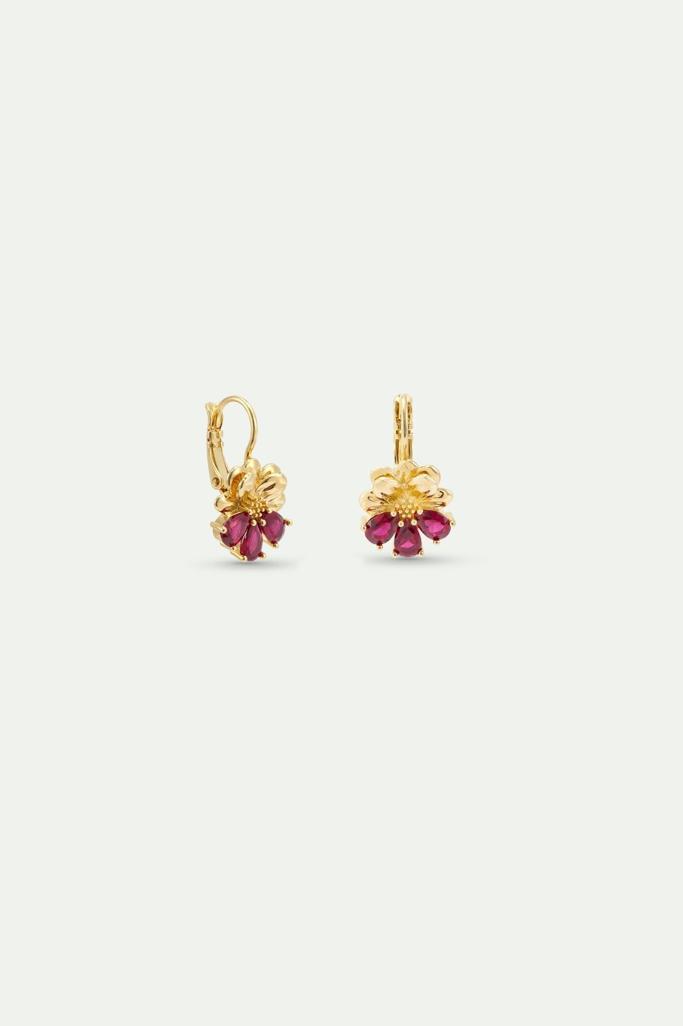 Gold Earrings With Cosmos and Red Stones | AYNF1071 - Les Nereides