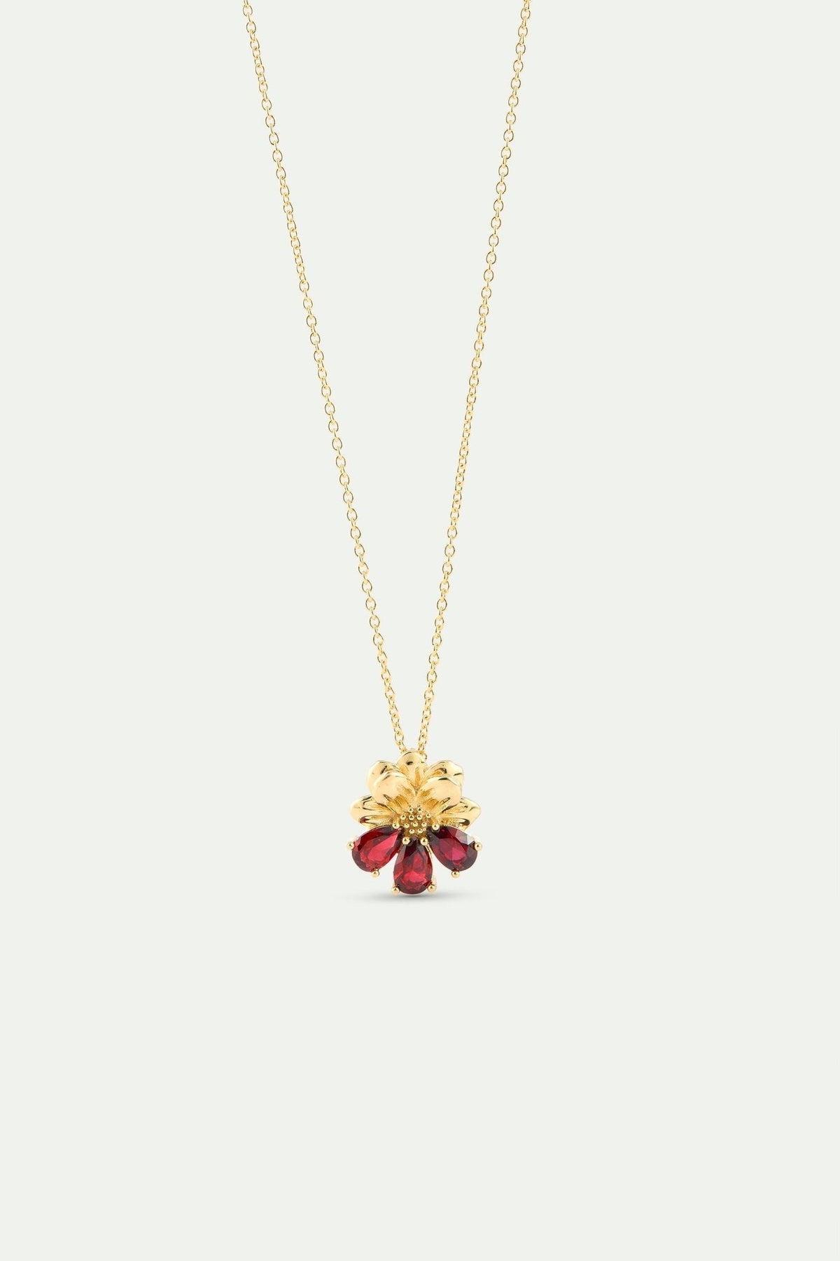 Gold Pendant Necklace With Cosmos and Red Stones | AYNF3071 - Les Nereides