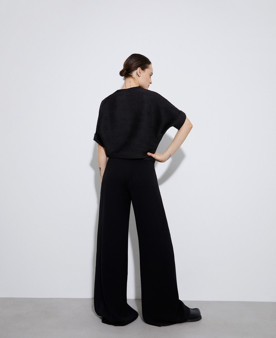 Women Shirt | Black Japanese Sleeve Crinkle Sweatshirt by Spanish designer Adolfo Dominguez