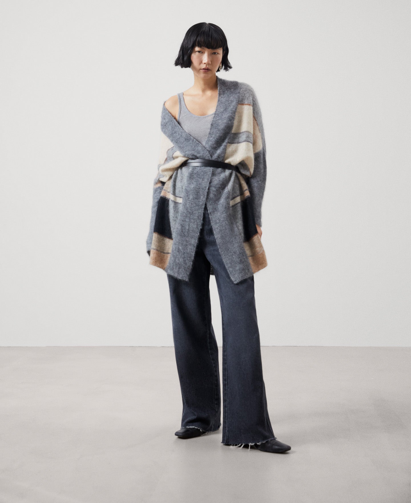 Women Knit Jacket | Black Stripe Two-Tone Wool Knitted Gloves by Spanish designer Adolfo Dominguez