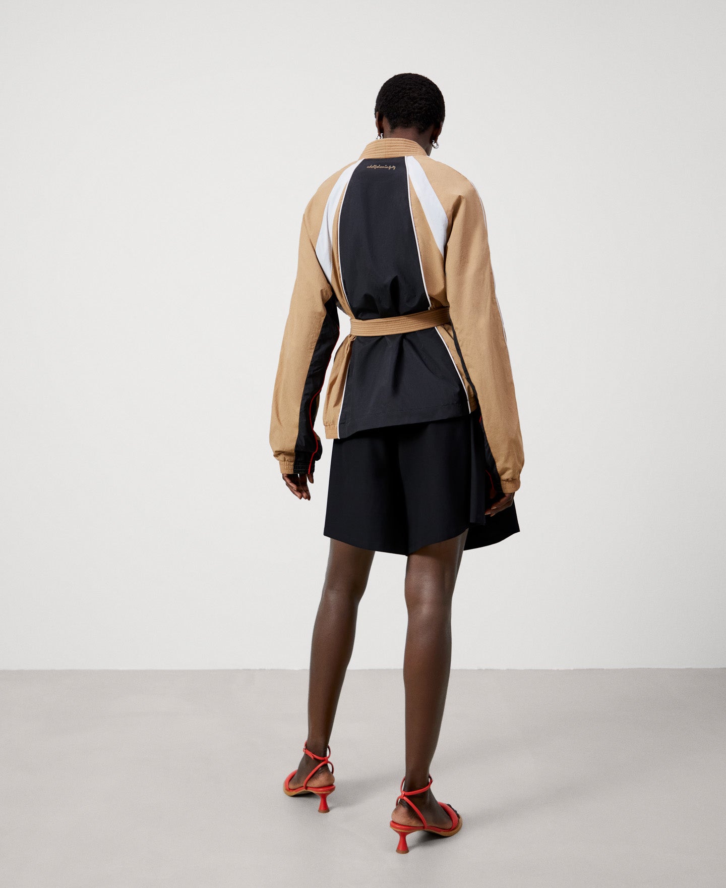Women Short Jacket | Black/Camel Three-Color Nylon Kimono Jacket by Spanish designer Adolfo Dominguez