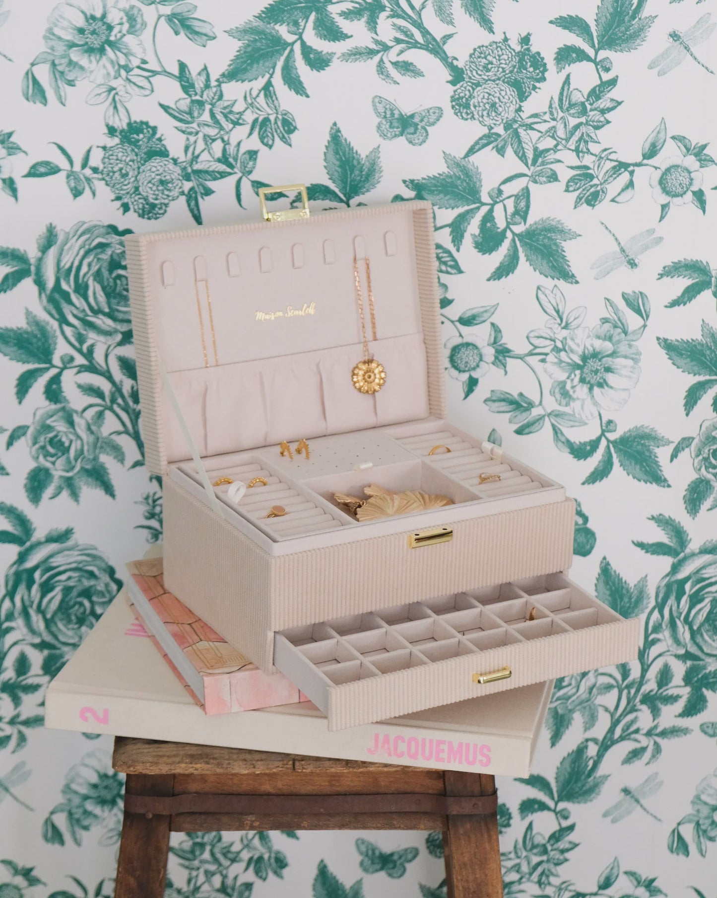 Denise Corduroy Jewelry Box Beige