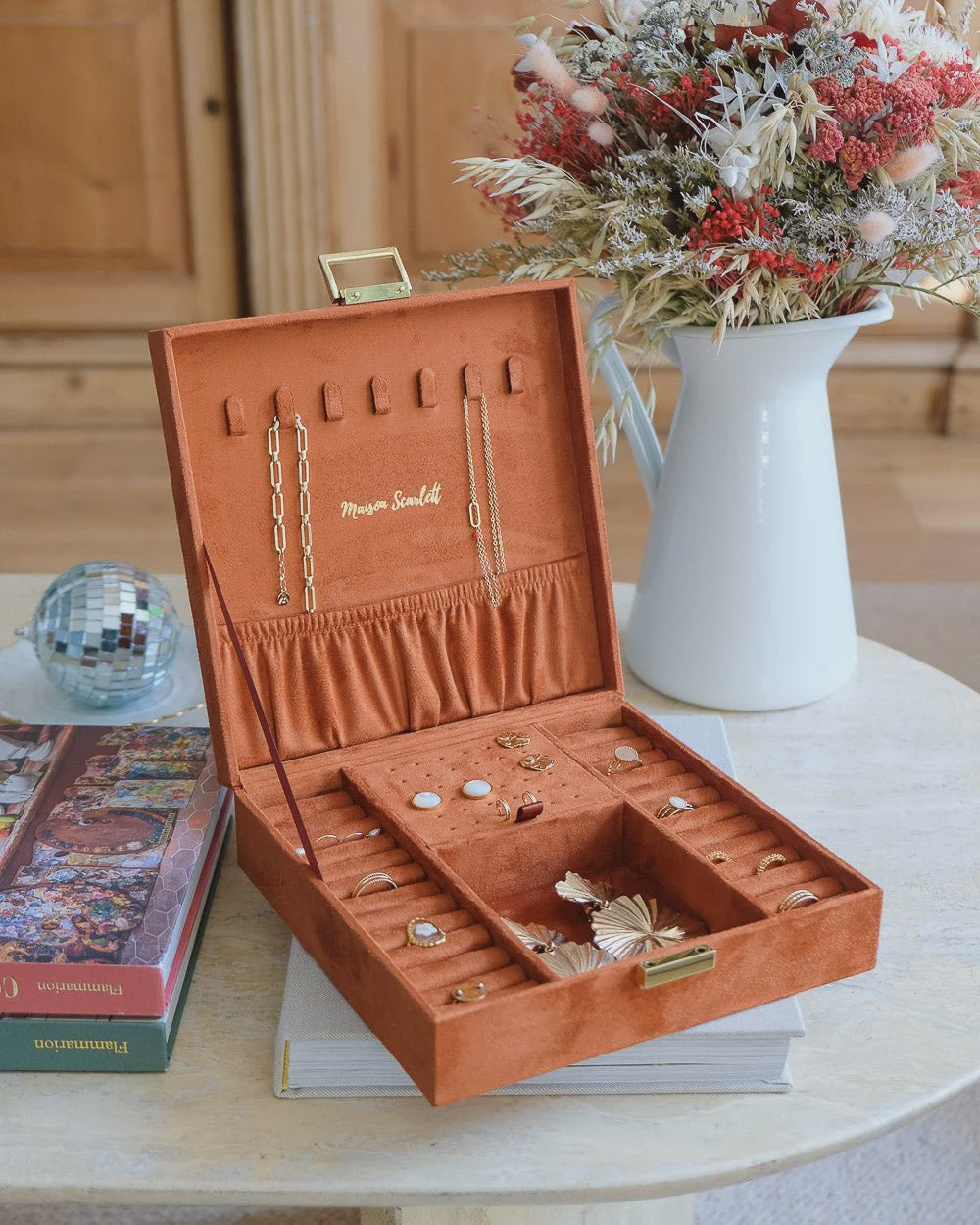 Anne Velvet Jewelry Box Camel