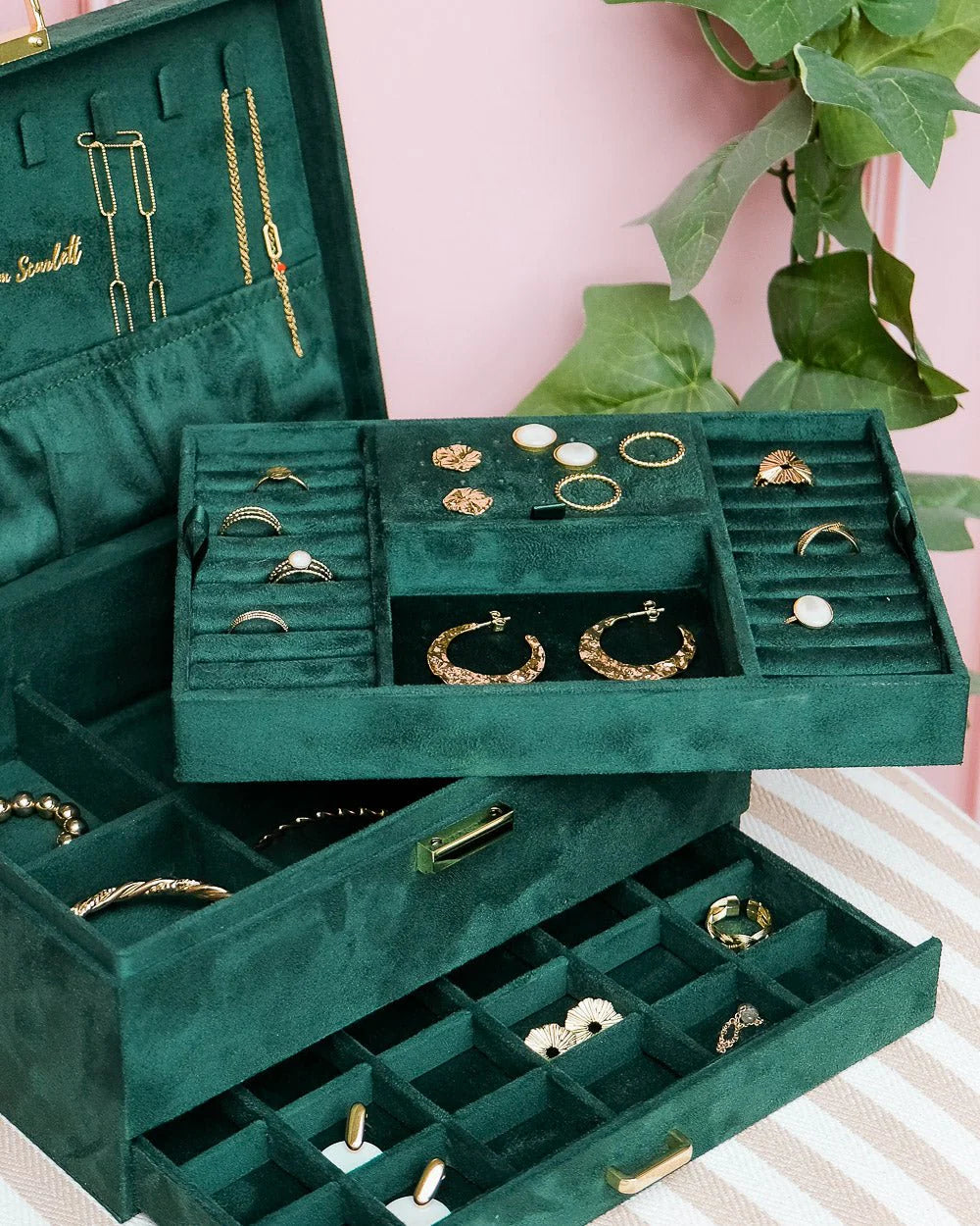 Denise Velvet Jewelry Box Green
