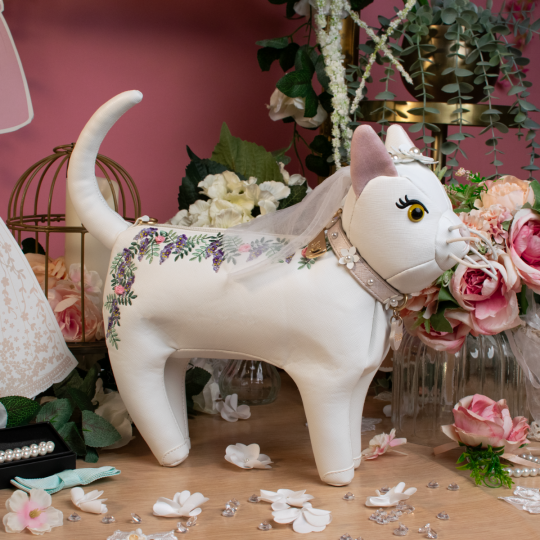 Vendula Bridal Shop Bride Bag