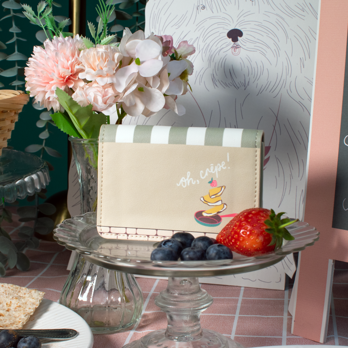 La Petite Creperie Accordian Card Wallet