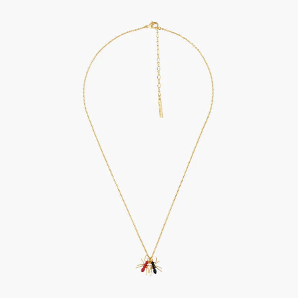 Duo Of Ants Pendant Necklace | AOLA3021