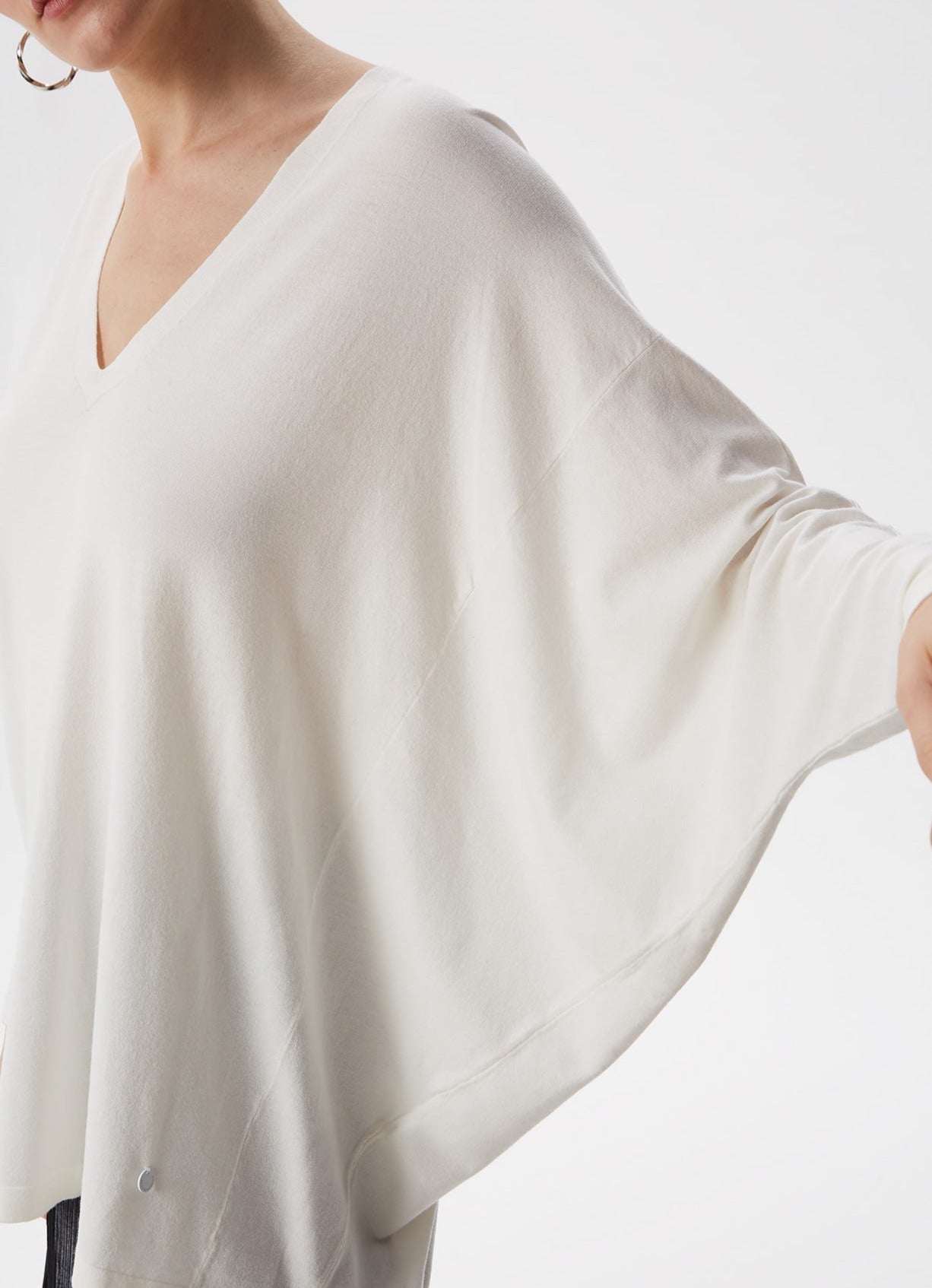 Women Jersey | Ecru Fluid Sweater With Bat Sleeve by Spanish designer Adolfo Dominguez