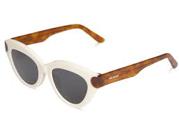 Gracia Sunglasses With Classical Lenses