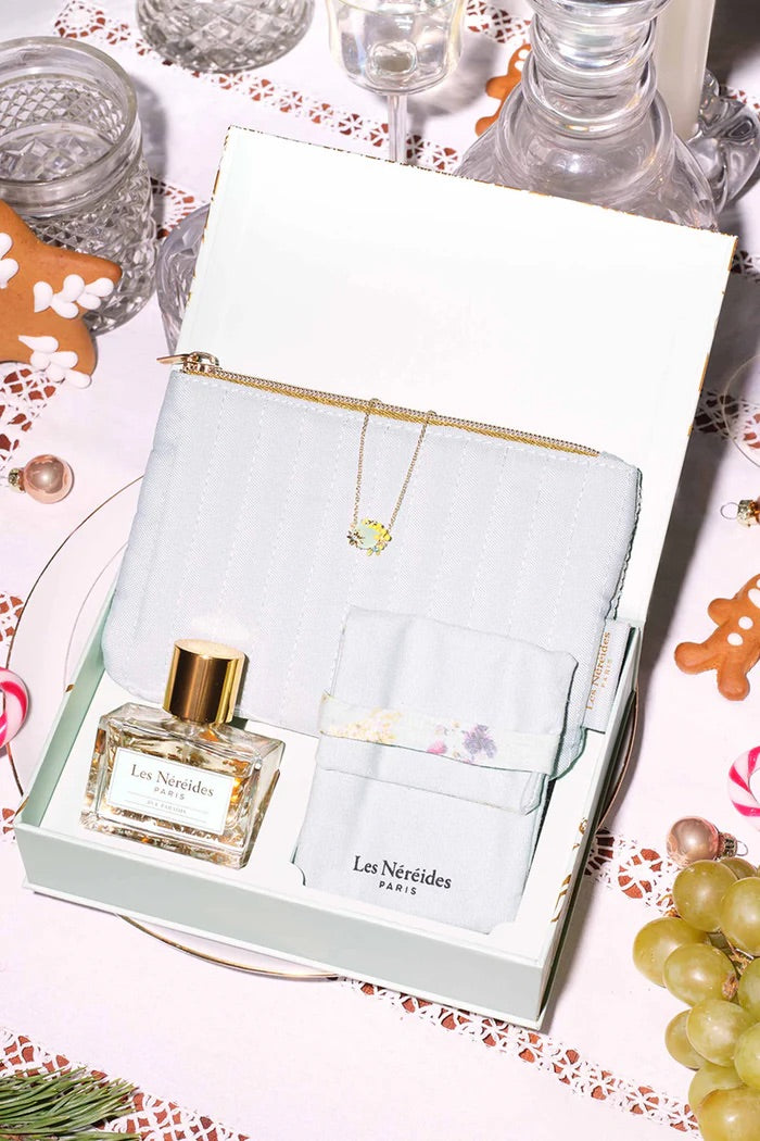 Rue Paradis fragrance with mimosa and star anis bracelet Festive Boxes | CHRISTMAS-BOX-RUE-PARADIS-FRAGANCE-30ML-MIMOSA-AND-STAR-ANIS-BRACELET-BEAUTY-POUCH-COFFRETNOEL1-1
