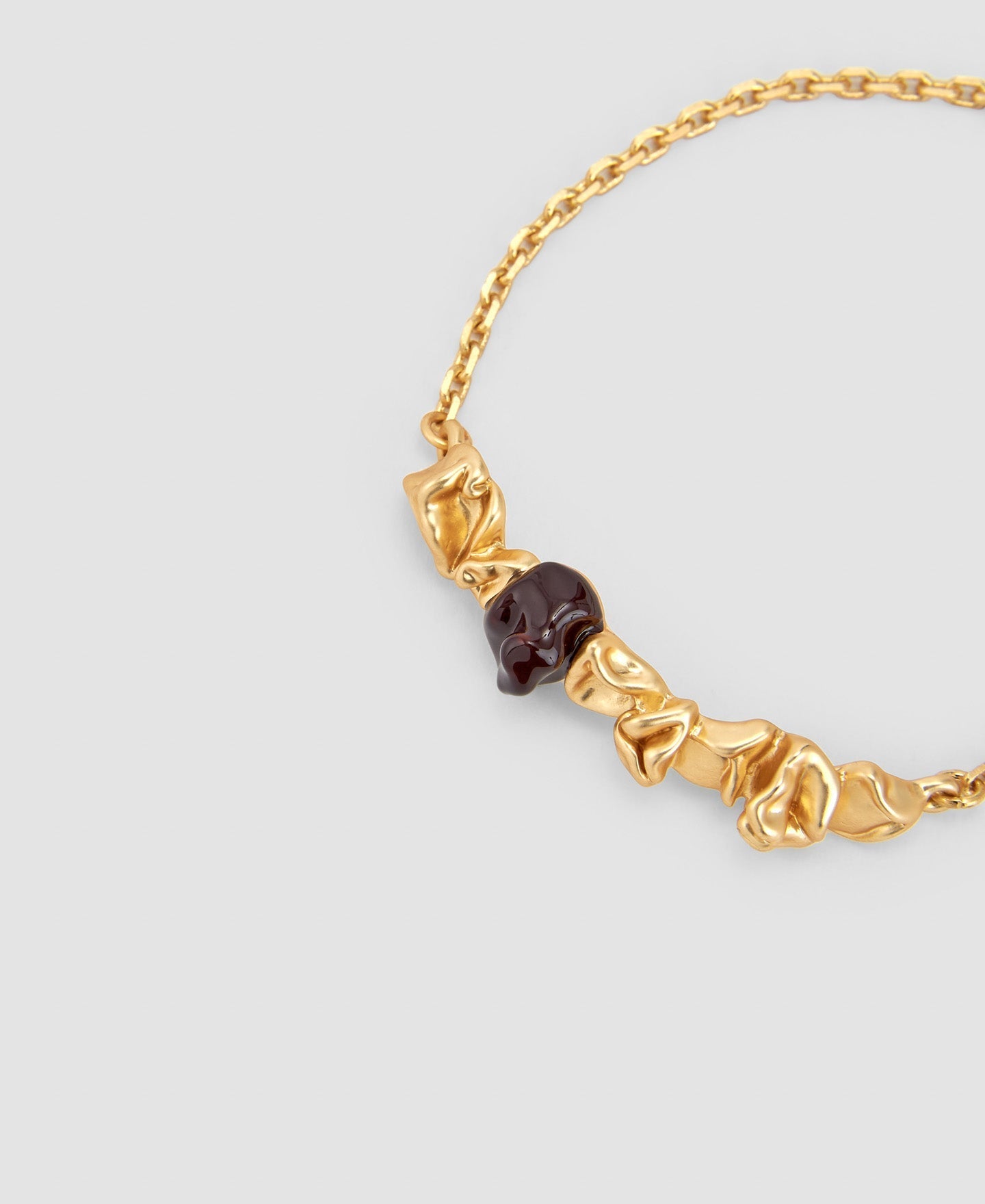 Women Bracelet | Gold Zinc, Brass And Resine Pétalo Bracelet by Spanish designer Adolfo Dominguez