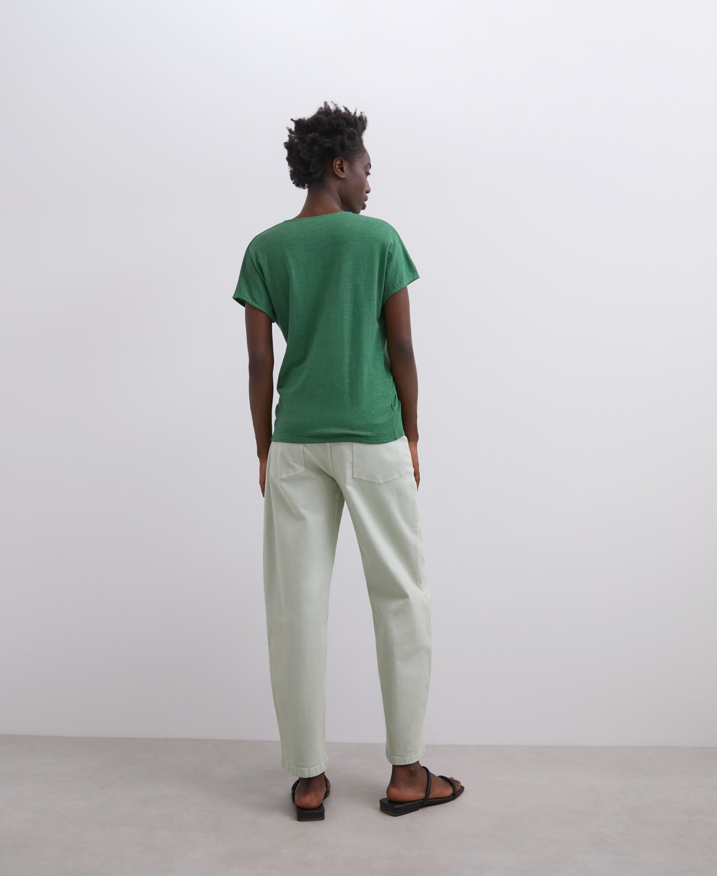 Women T-Shirt (Short Sleeve) | Green Stretch Linen T-Shirt by Spanish designer Adolfo Dominguez