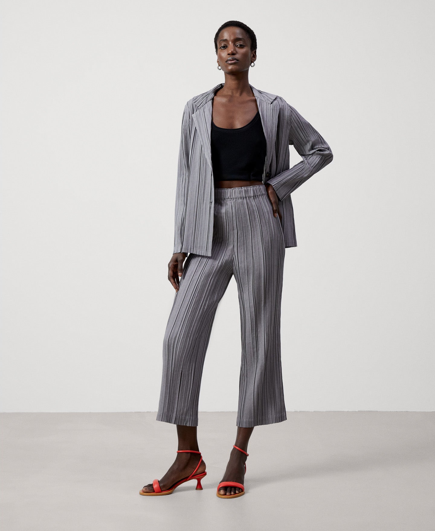 Women Trousers | Grey Crinkle Wide Leg Trousers by Spanish designer Adolfo Dominguez