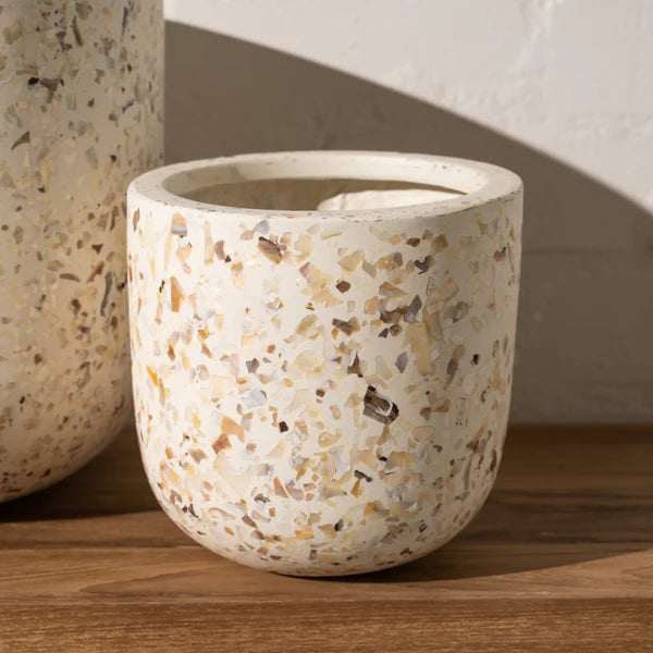Inken Lightweight Shell Finish Curved Pot