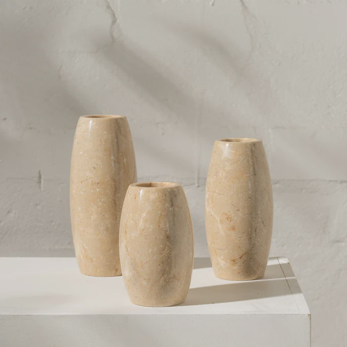 Kaalindi Candle Holder