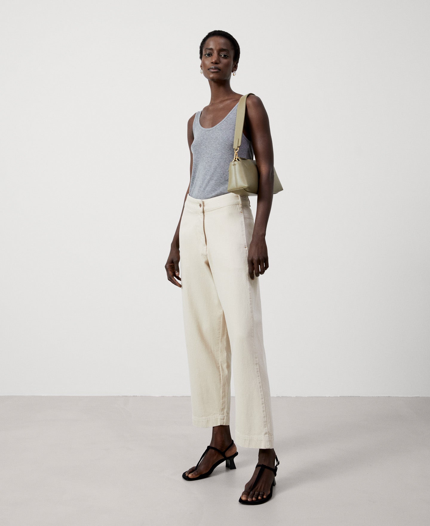 Women Jeans | Light Cream Organic Cotton Carrot Jeans by Spanish designer Adolfo Dominguez