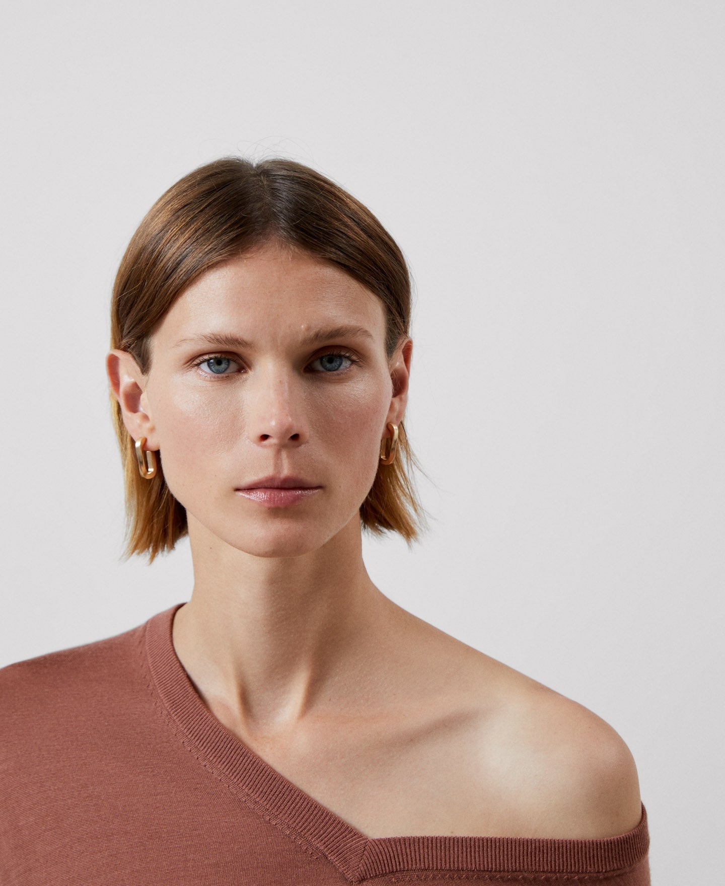 Women Jersey | Makeup V-Neckline Merino Wool Sweater by Spanish designer Adolfo Dominguez