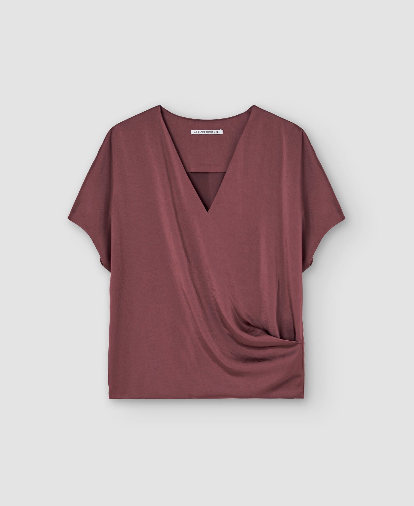 Women Top | Makeup Zinc, Brass And Resine Pétalo Bracelet by Spanish designer Adolfo Dominguez