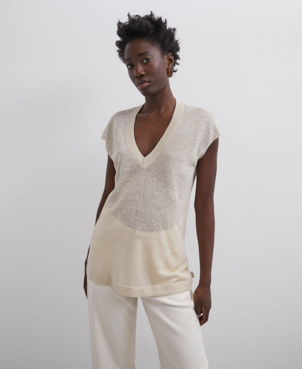 Women Jersey | Natural Natural V-Neck Linen Top by Spanish designer Adolfo Dominguez