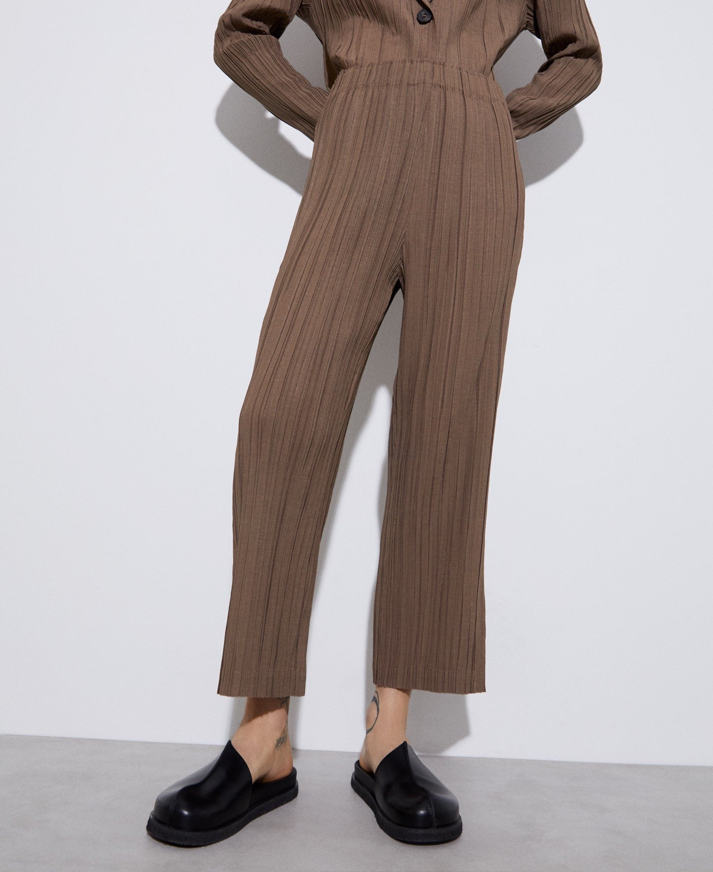 Women Trousers | Nut Crinkle Trousers by Spanish designer Adolfo Dominguez