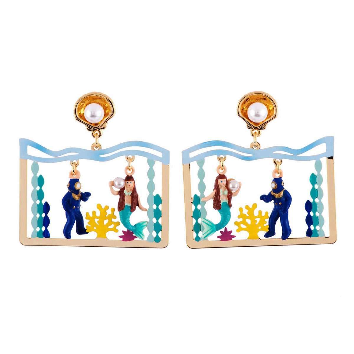 Je Suis Une Sirène Shell With Mermaid & Scuba Diver Earrings | AFJS1061