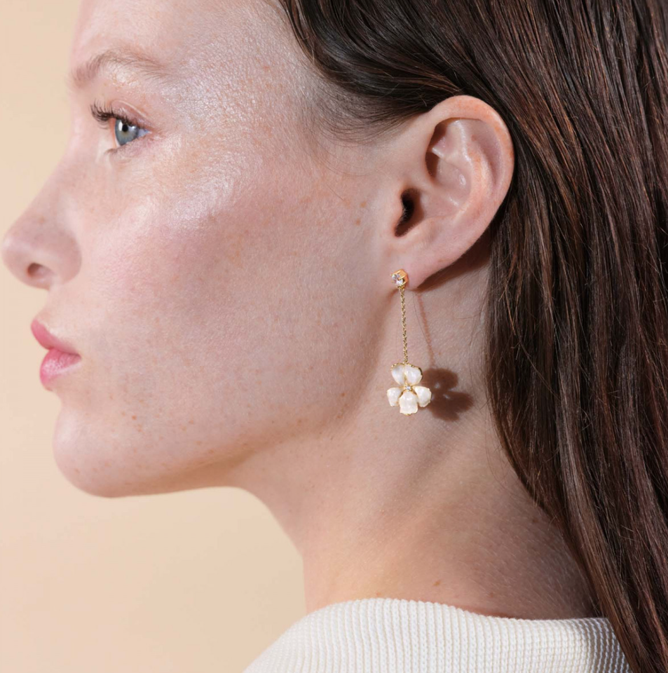 White Iris Pendant Earrings | ARNF1011