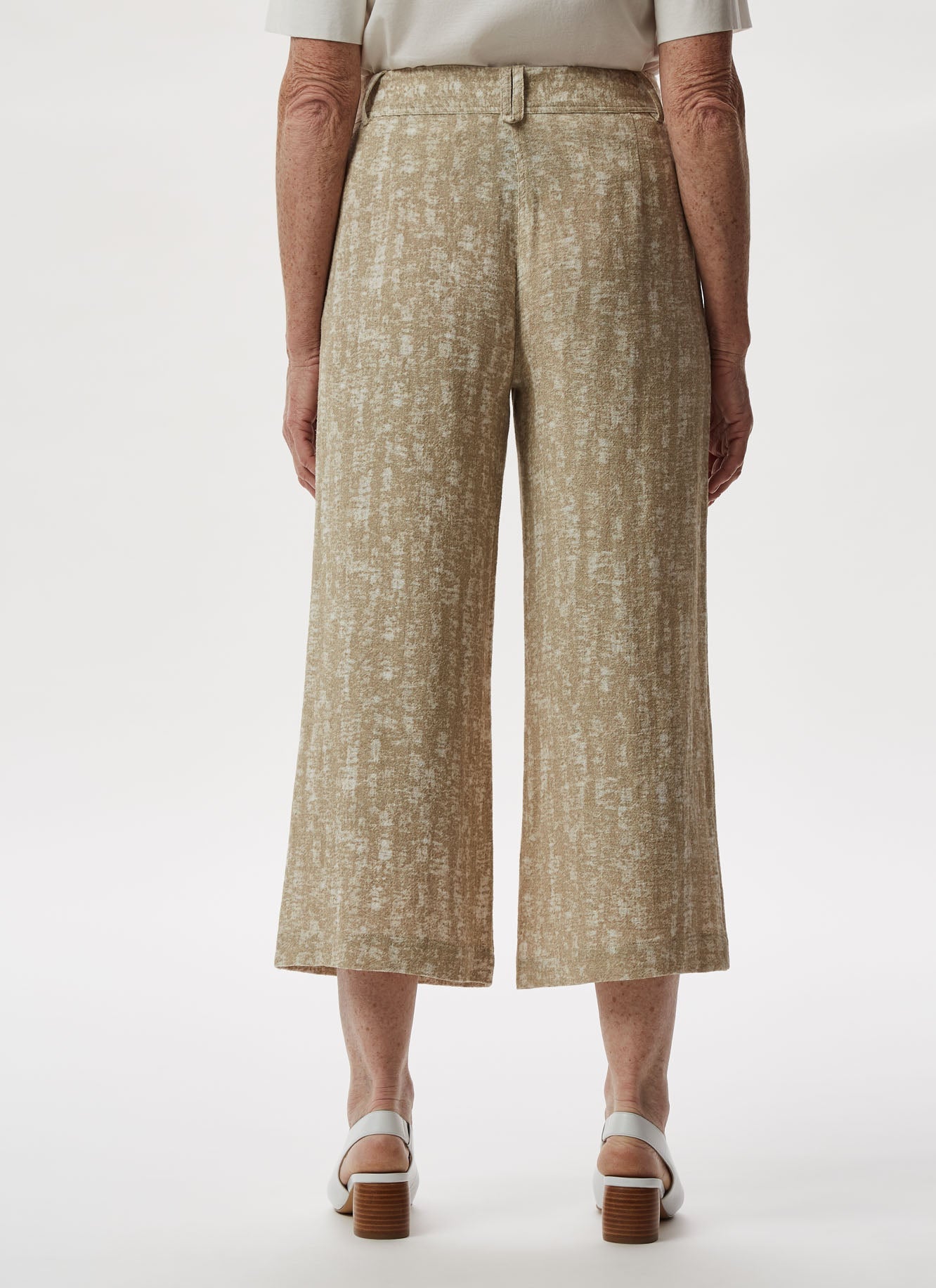 Women Trousers | Sand Linen And Cotton Crop Trousers by Spanish designer Adolfo Dominguez