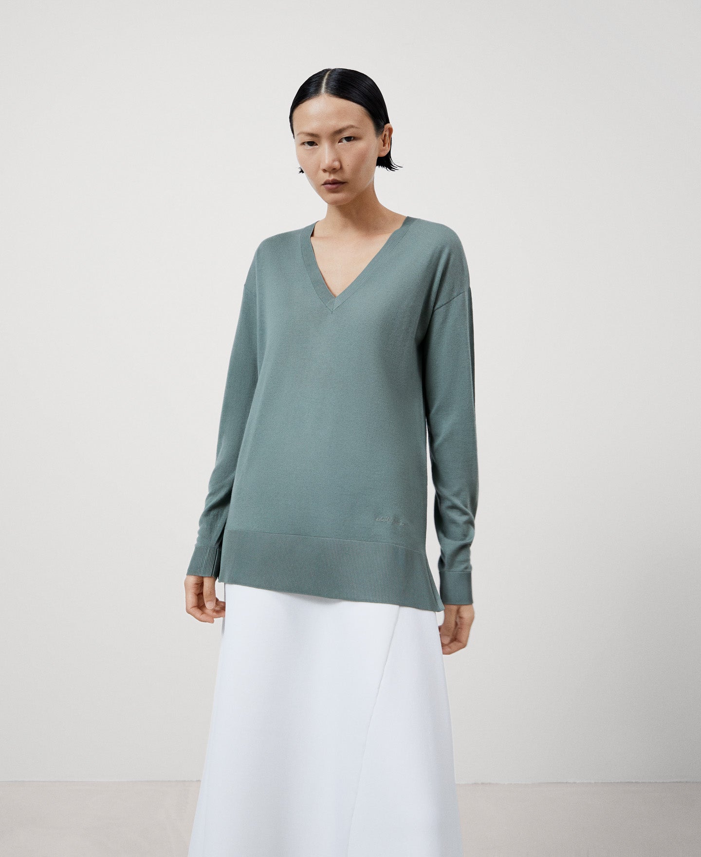 Women Jersey | Sea Water Green Merino Wool V-Neck Sweater by Spanish designer Adolfo Dominguez