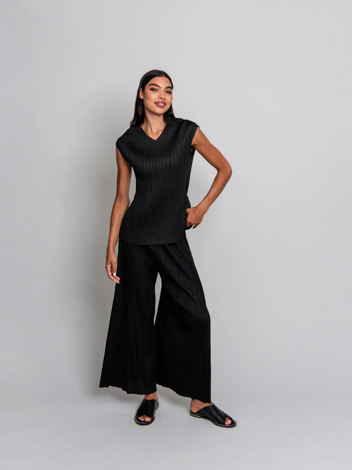Alquema | Simply Pleat V Tank